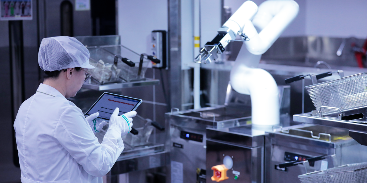 Robotics_Manufacturing_42Q_cs-thumb._A